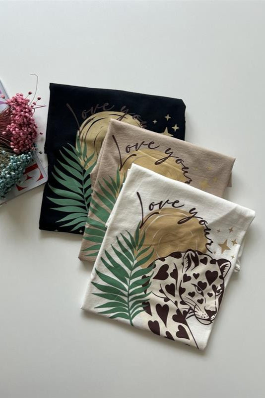 T-Shirt Feminina Estampa Love Your Mind