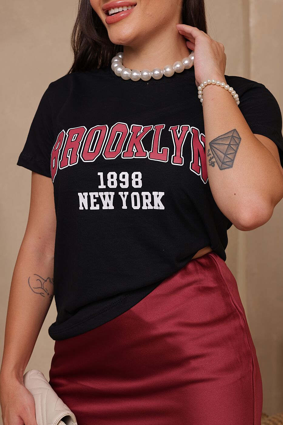 T-Shirt Feminina Estampa Brooklyn