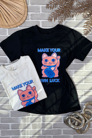 T-Shirt Feminina Estampa Própria Sorte